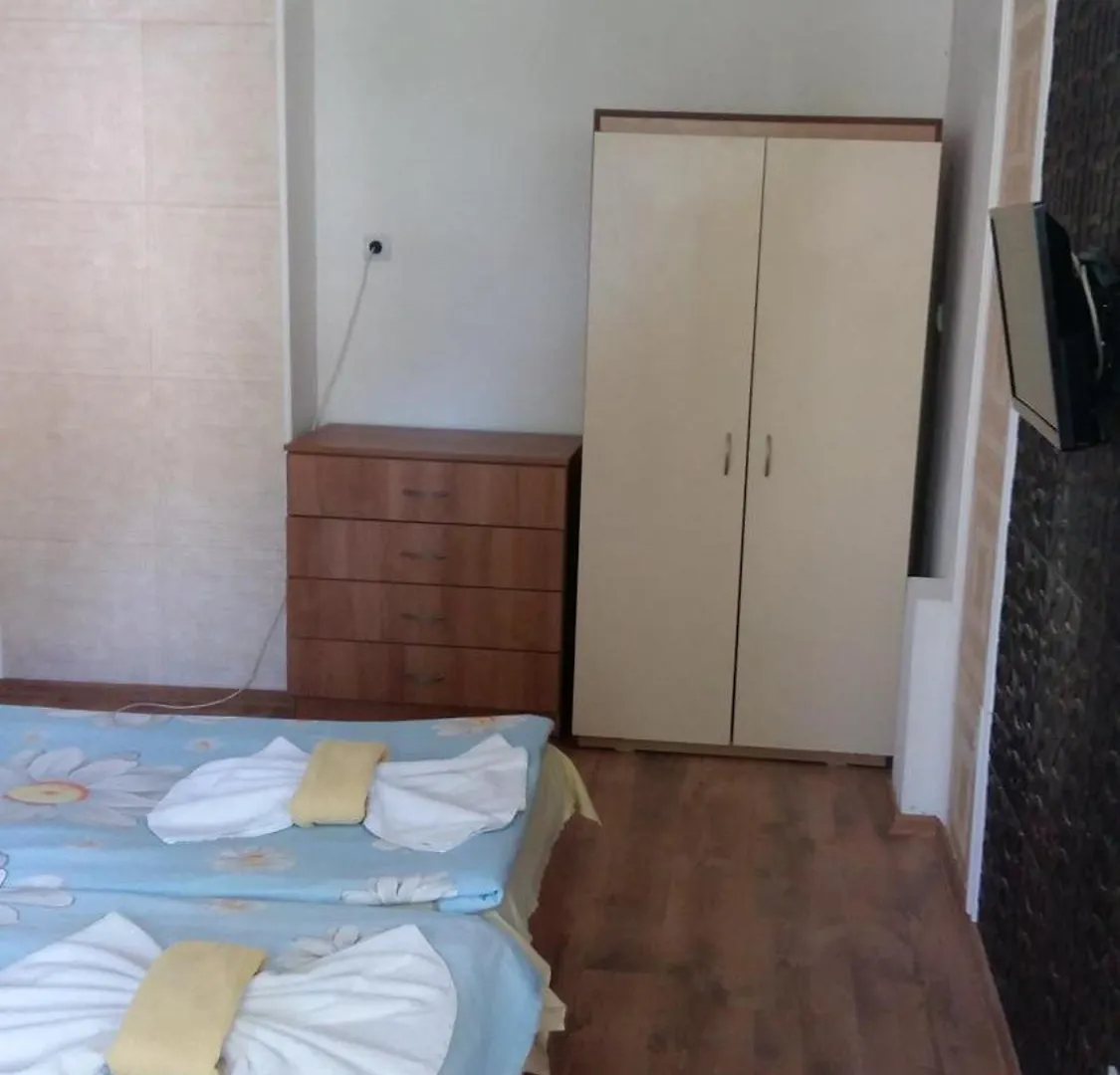 Guest House Veselina Primorsko