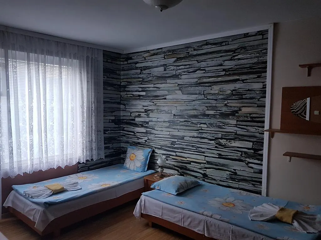Guest House Veselina Primorsko