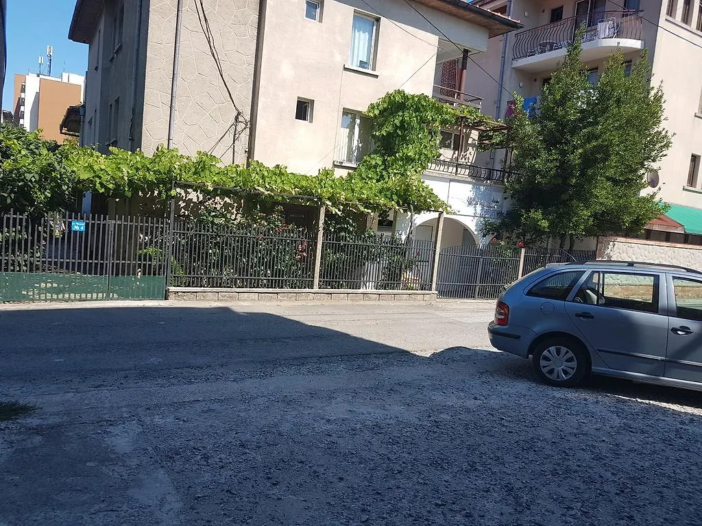 Guest House Veselina Primorsko 0*,