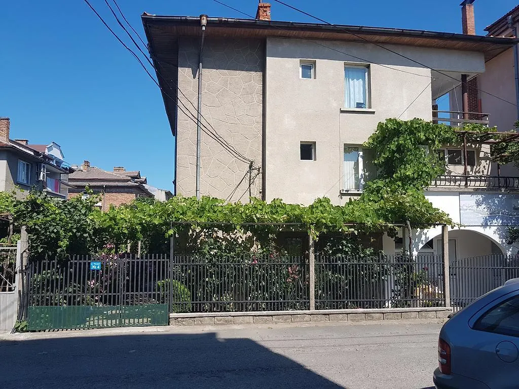 Guest House Veselina Primorsko